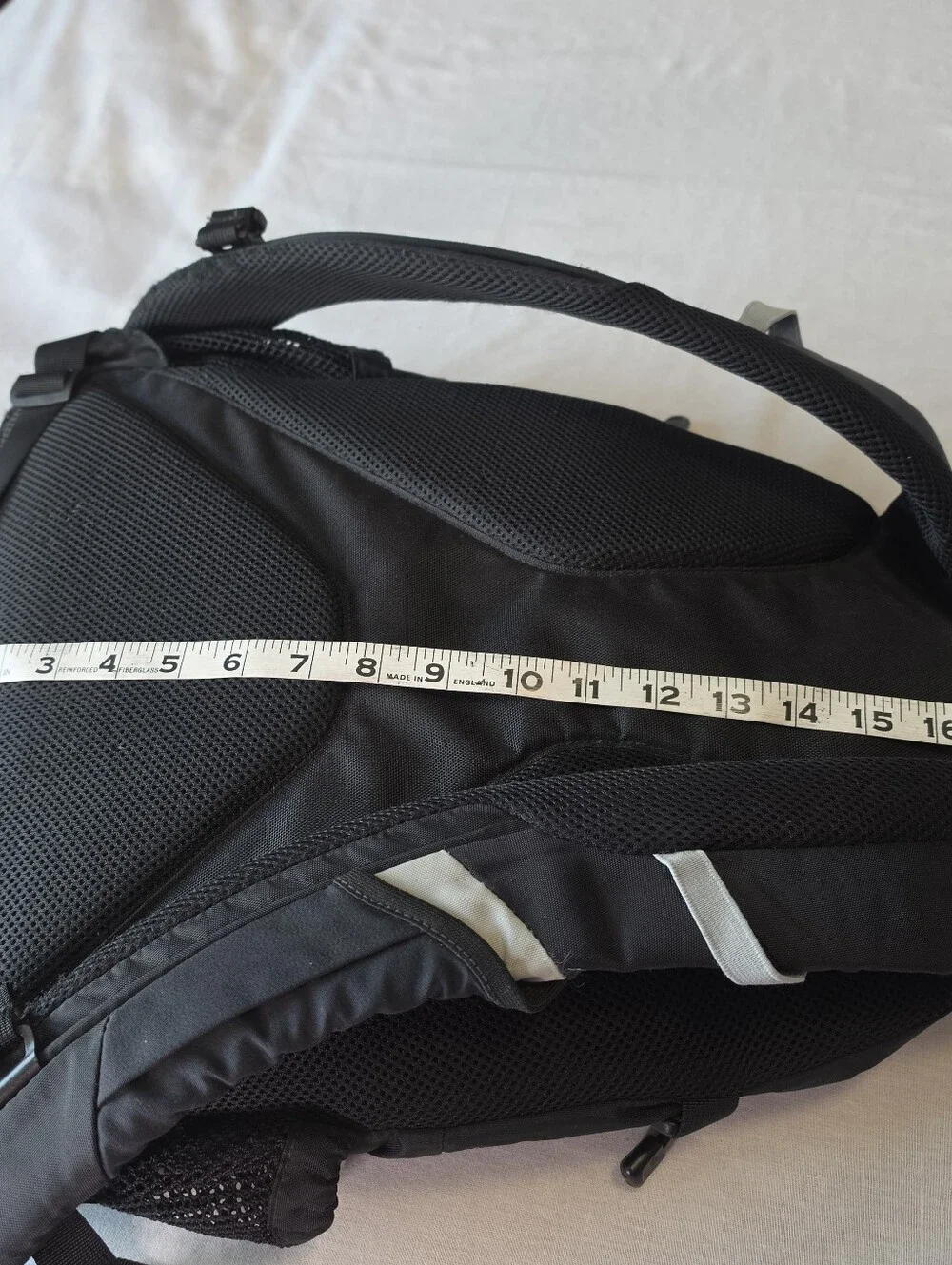 The North Face Recon Hiking Backpack Black FlexVent Padded Straps Back Laptop
